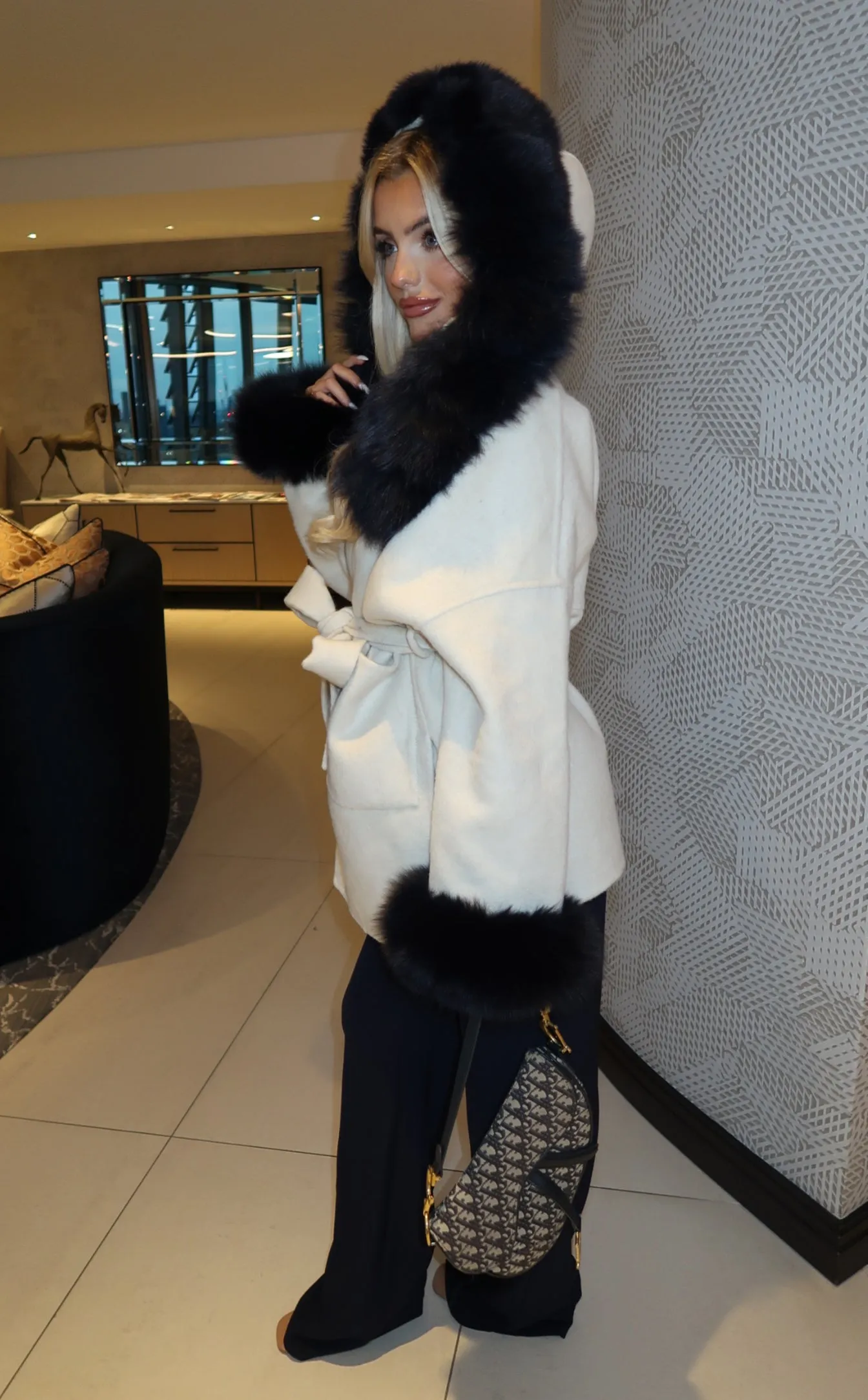 Beige/Navy Cashmere Coat With Fox Fur Trim