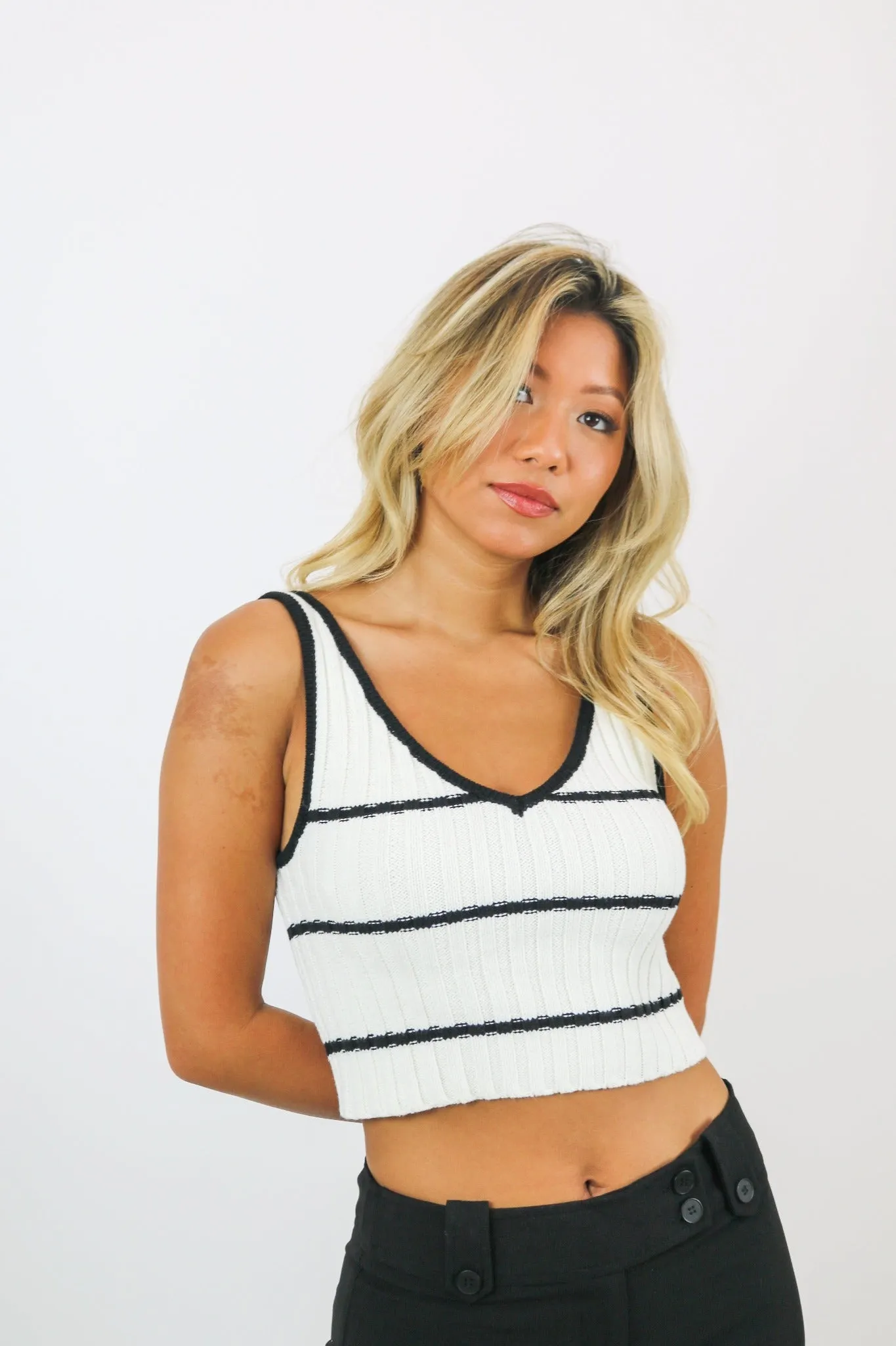Boston Knit Top | White|Black